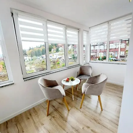 Apart Karkonosze - Klimatyzowany Apartament Charlotte Karpacz Na Deptaku Z Parkingiem W Cenie Екстер'єр фото