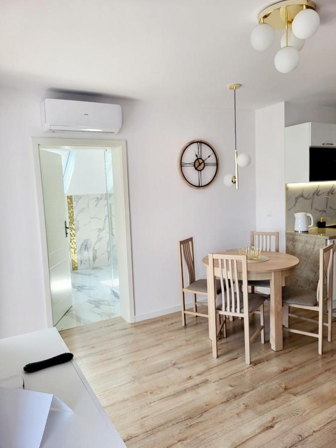 Apartment Karkonosze - Klimatyzowany Charlotte Na Deptaku Z Parkingiem W Cenie *